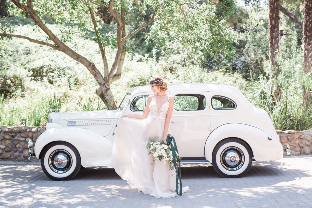 Wedding car rentals, vintage car, vintage car rental